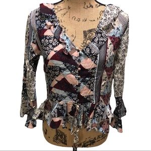 {Jessica Simpson} Floral V Neck Button Down Ruffled Bell Sleeve Blouse